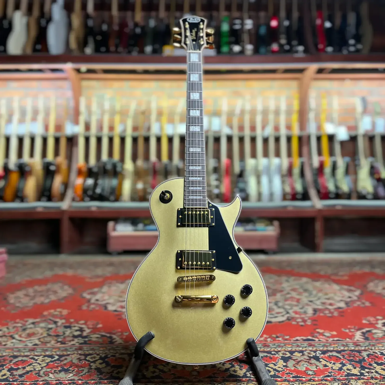 Электрогитара J&D Guitars LC100 Les Paul