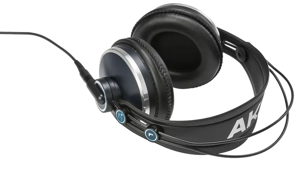 Студийные наушники AKG K271 MKII