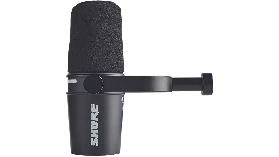 Микрофон Shure MV7+