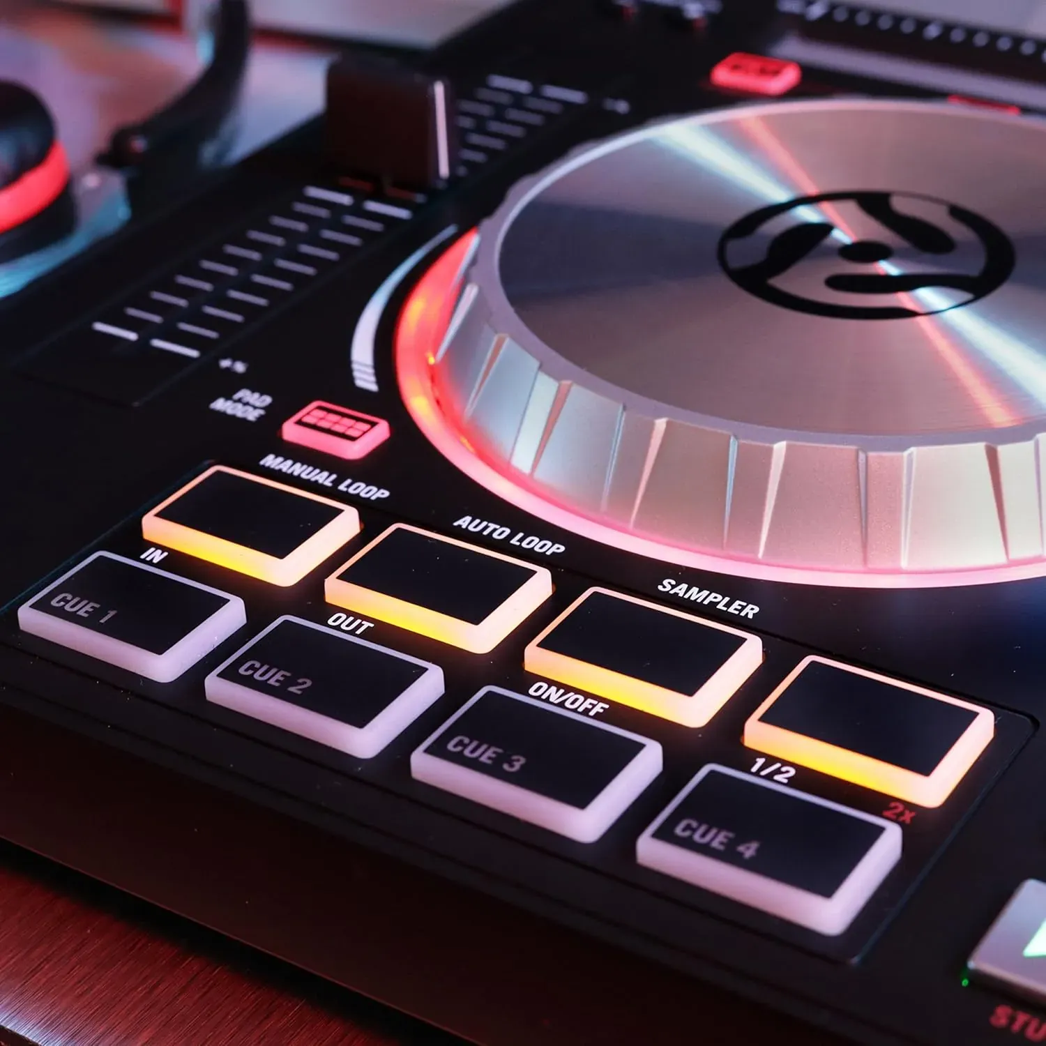 Numark Mixtrack Pro 3