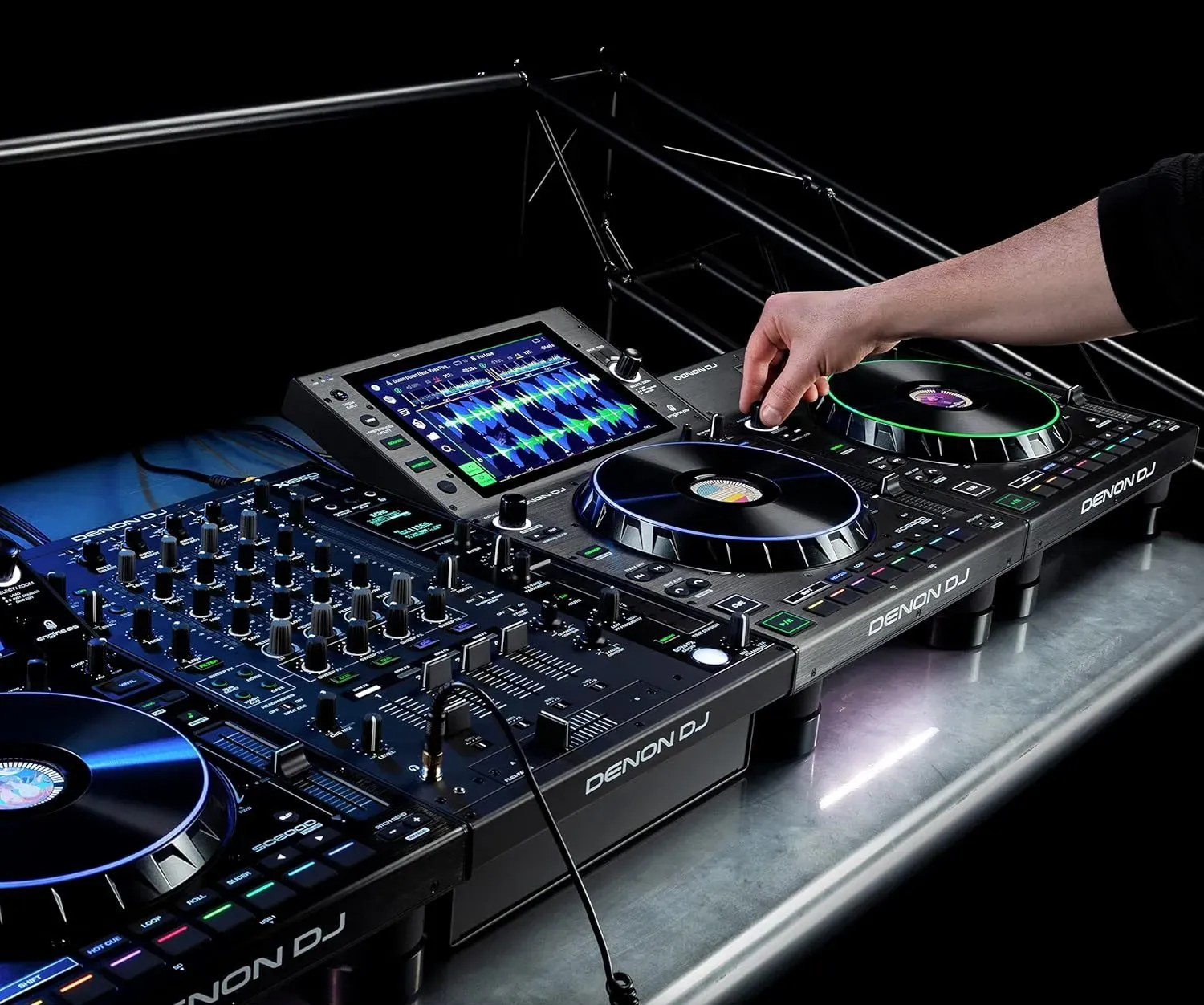 Denon DJ LC6000