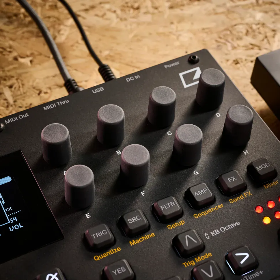 Сэмплер Elektron Digitakt II