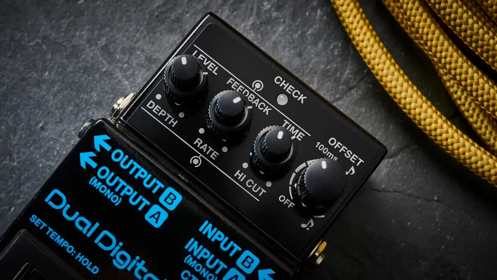 Педаль Boss SDE-3 Dual Digital Delay