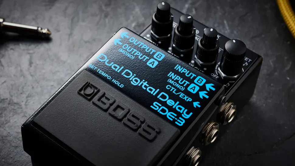 Педаль Boss SDE-3 Dual Digital Delay