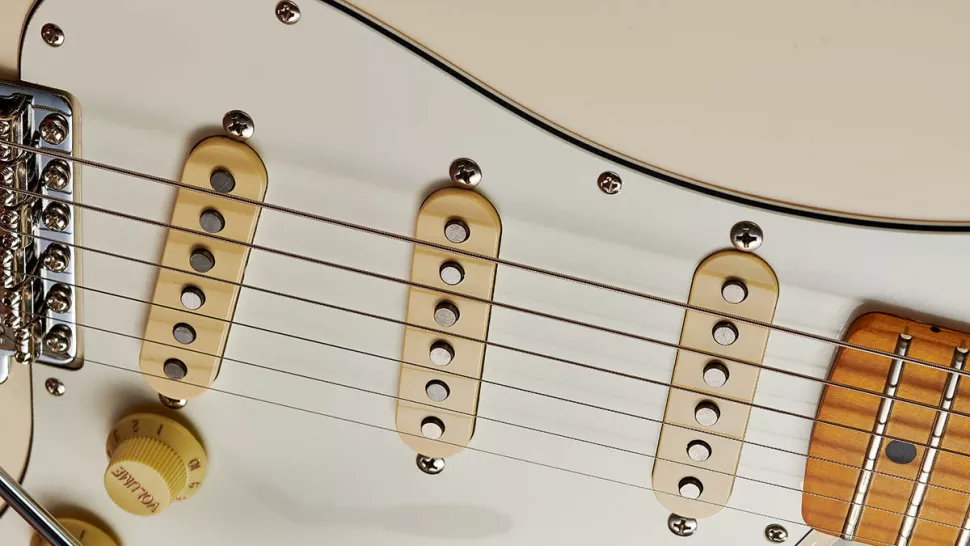 Fender JV Modified ’50s Telecaster & ’60s Stratocaster