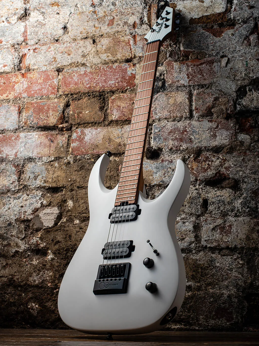 Jackson Pro Misha Mansoor Juggernaut ET6