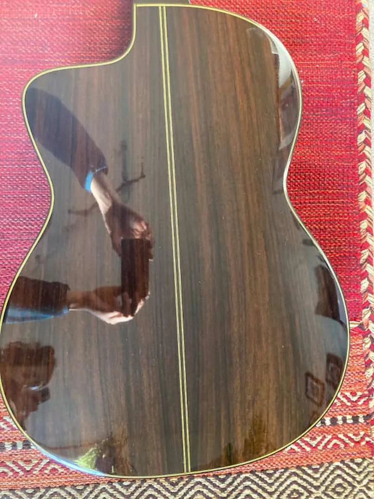 Takamine TC132SC