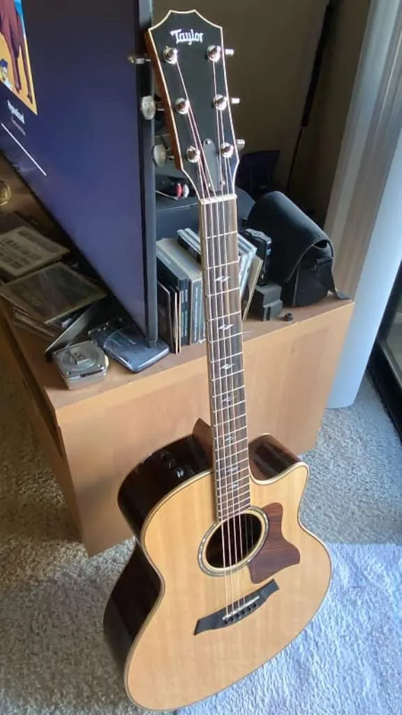 Taylor 816ce Grand Symphony