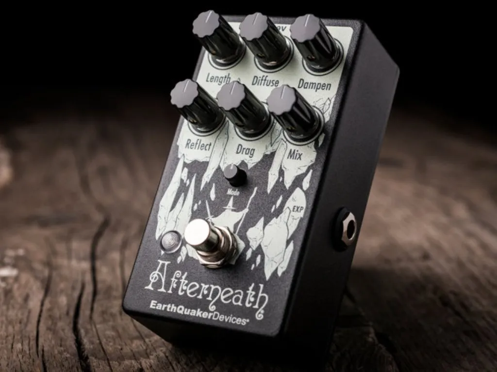 EarthQuaker Devices Afterneath V3