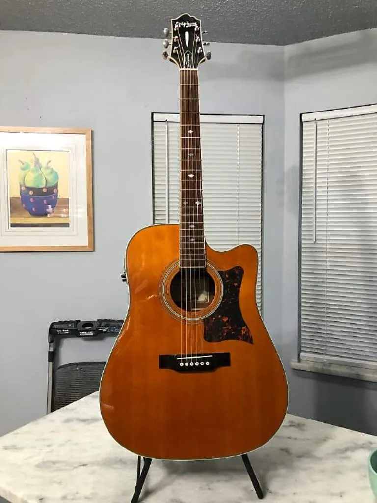 Epiphone Masterbilt DR-500MCE