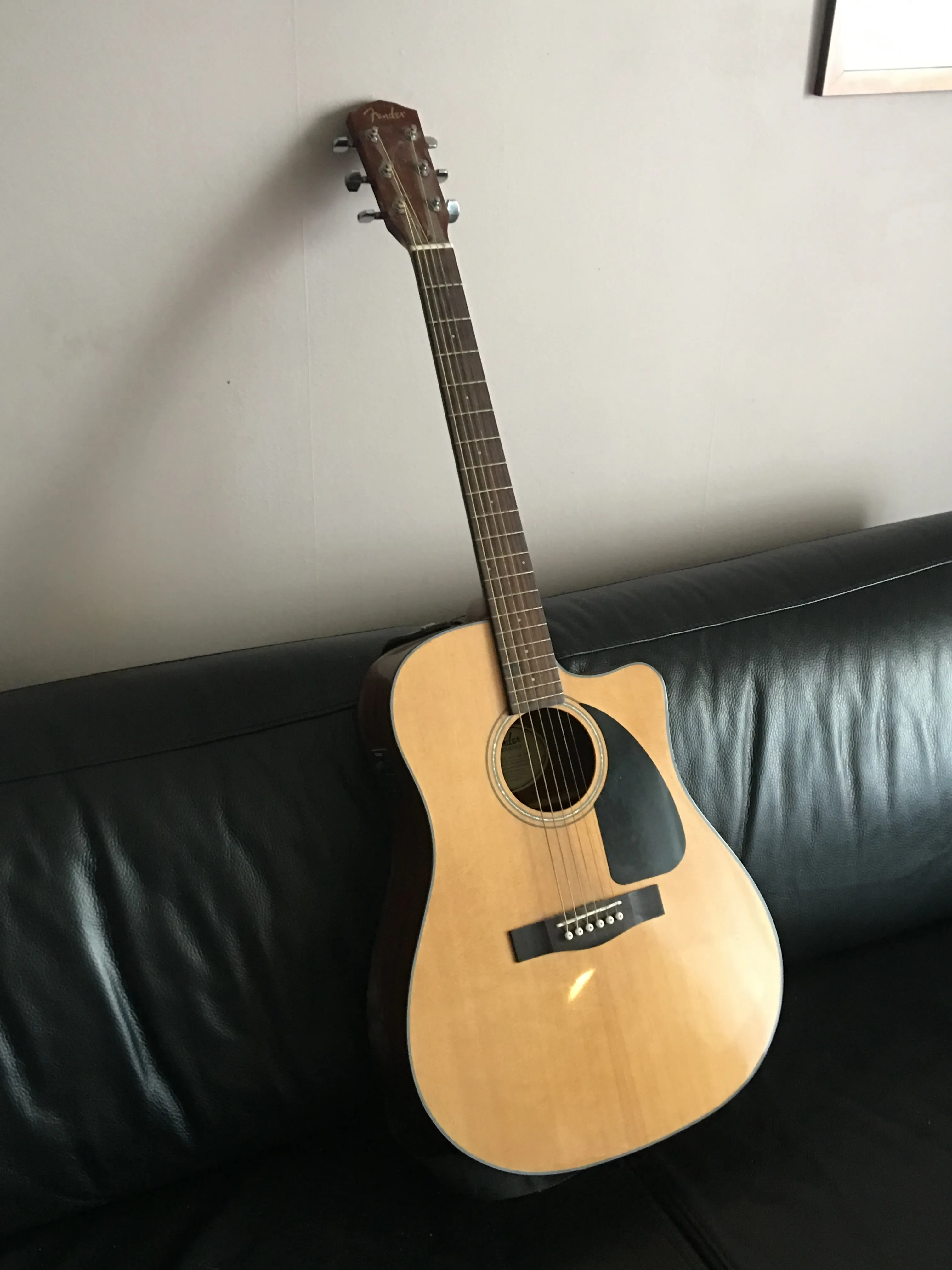 Fender CD60CE