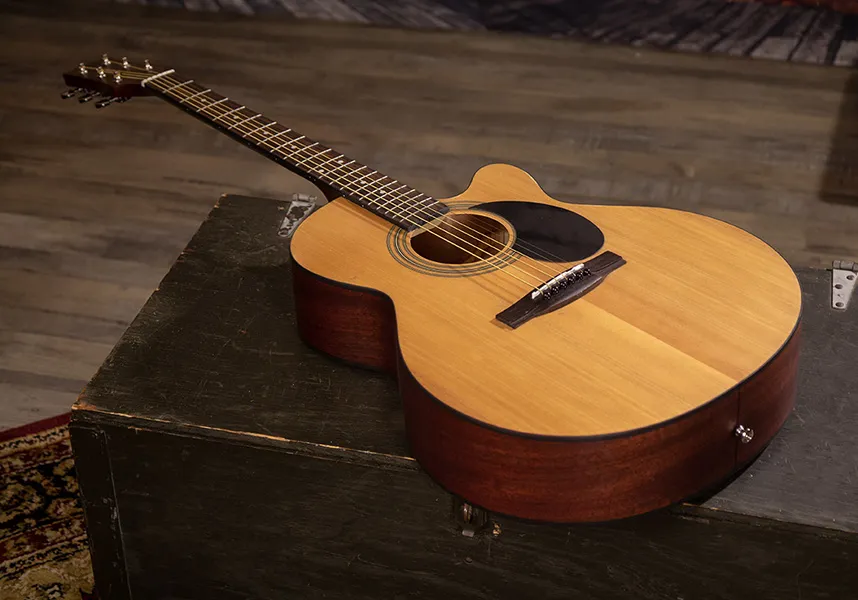 Takamine Jasmine S34C