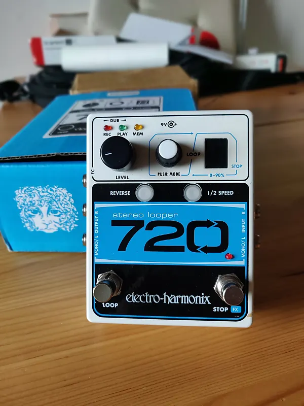 Electro-Harmonix 720 Stereo Looper