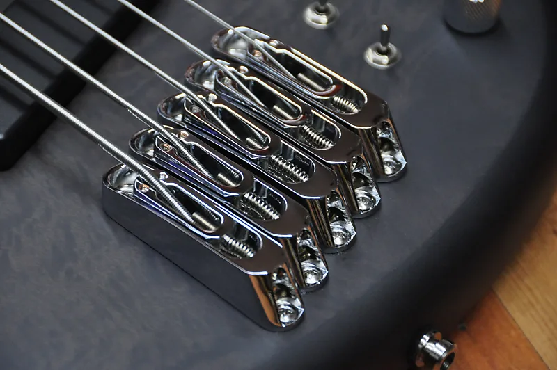 Warwick Rockbass Corvette Multiscale