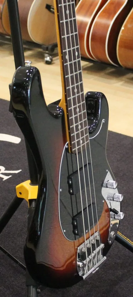 Music Man Classic Sabre Bass