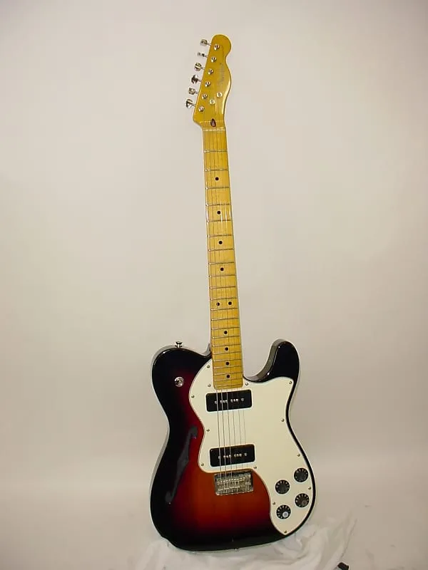 Fender Modern Player Telecaster Thinline Deluxe