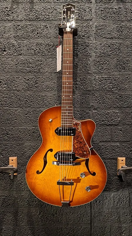 Godin 5th Avenue CW (Kingpin II)