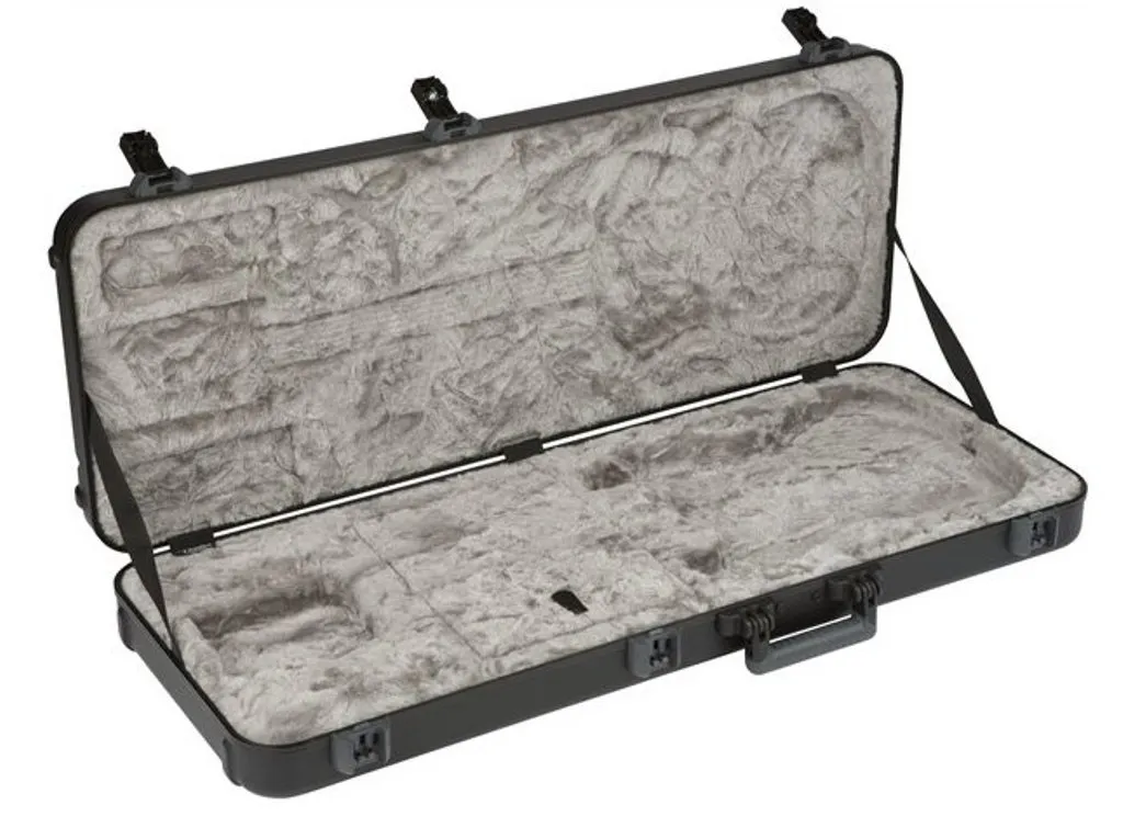 Fender Deluxe Molded Case