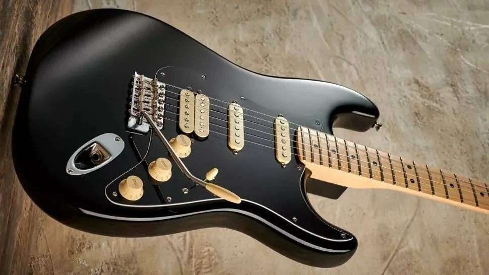 Fender American Performer Stratocaster HSS