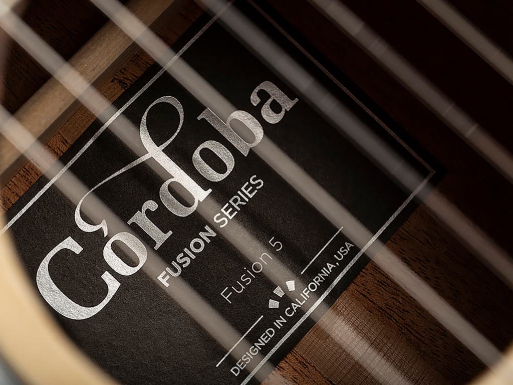 Cordoba Guitars Fusion 5