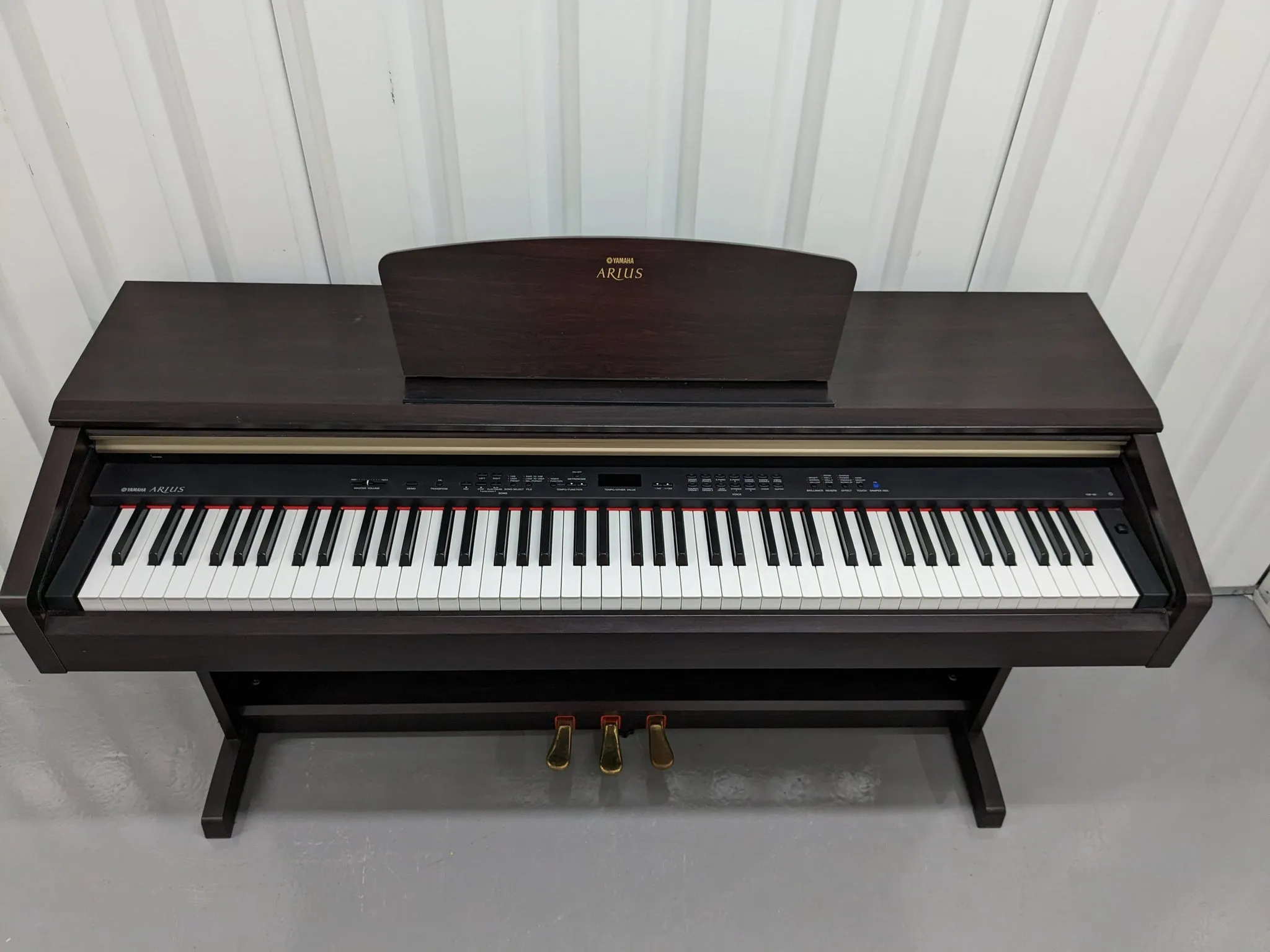 Yamaha Arius YDP-181