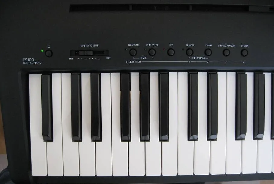 Kawai ES100