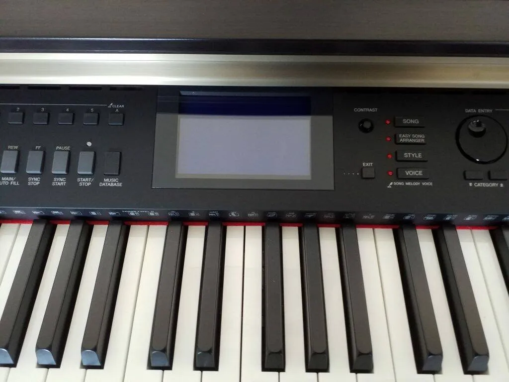 Yamaha Arius YDP-V240