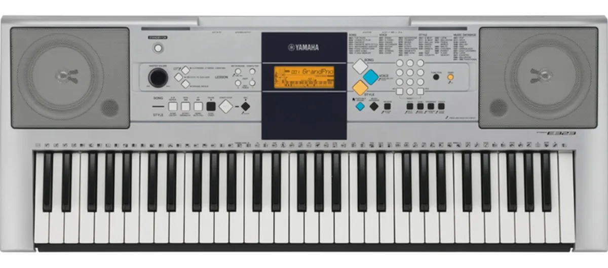 Yamaha PSR-E353