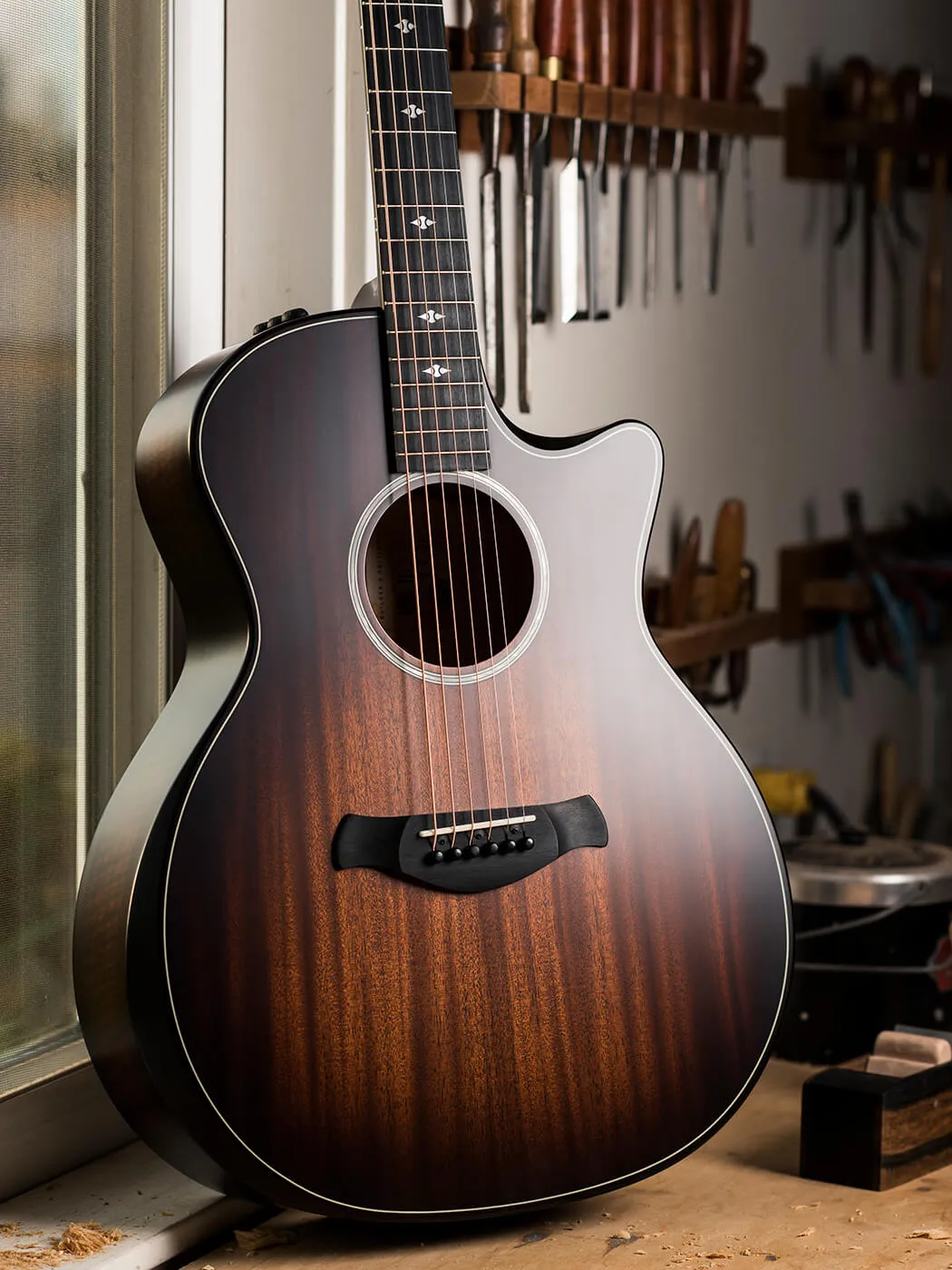 Taylor Guitars Builder’s Edition 324ce