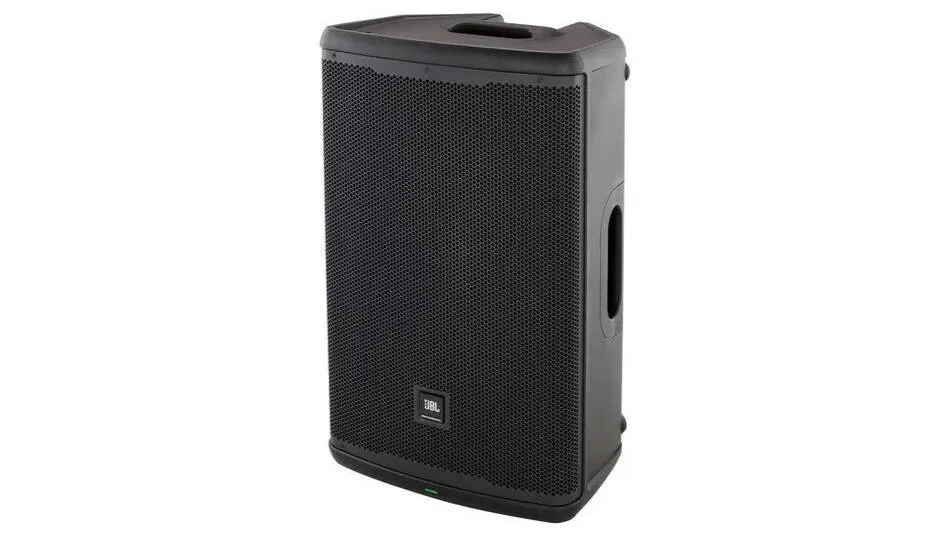 JBL EON715