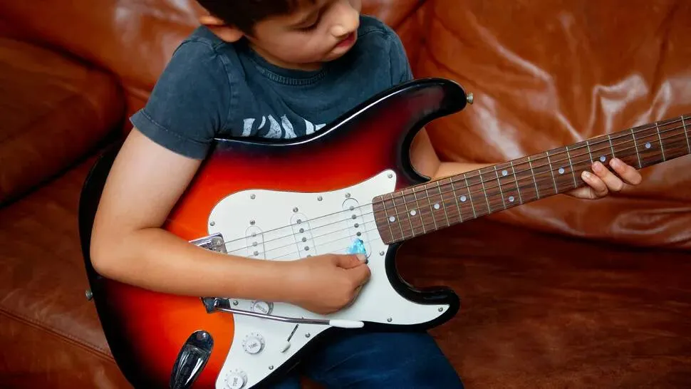 Гитара для обучения детей