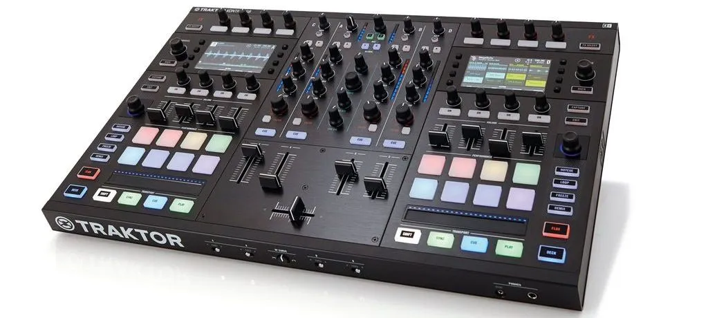 Native Instruments Traktor Kontrol S8