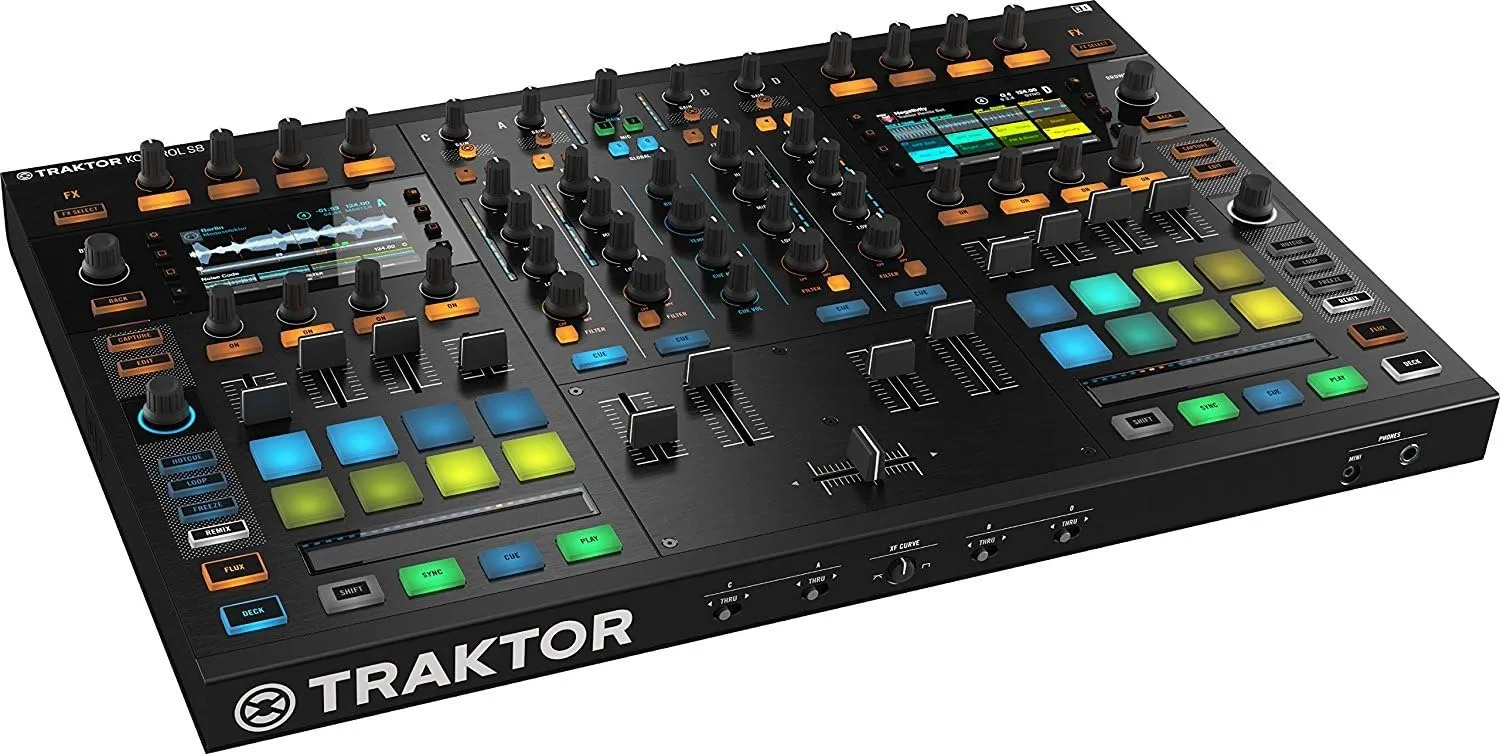 Native Instruments Traktor Kontrol S8