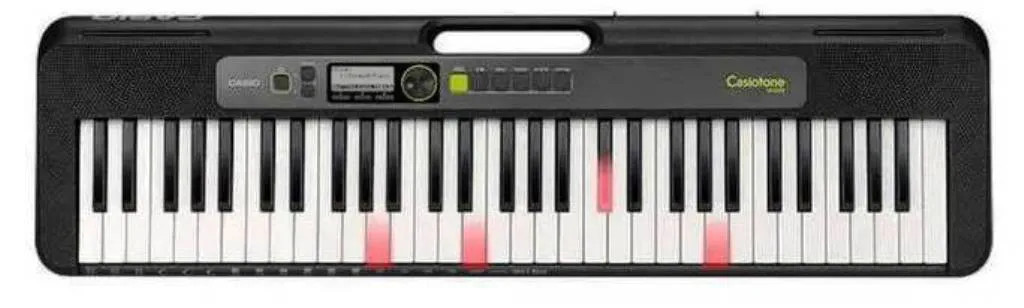 Синтезатор Casio Casiotone LK-S250