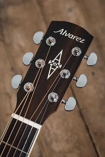 Alvarez AD60