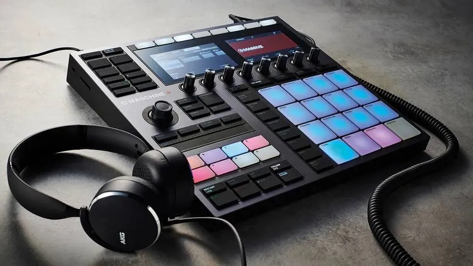 Сэмплер Native Instruments Maschine+