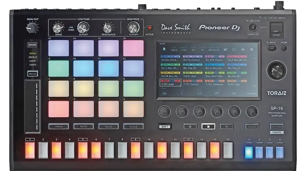 Сэмплер Pioneer DJ Toraiz SP-16