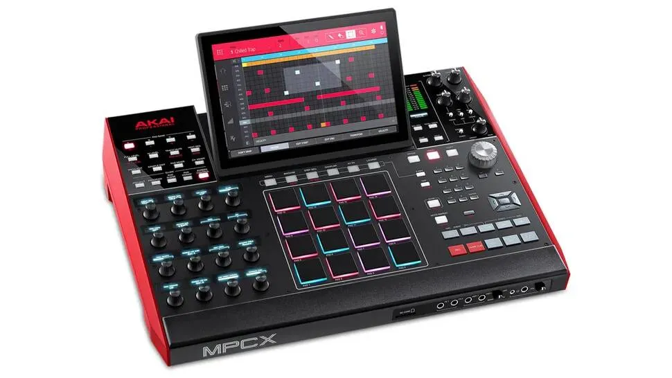 Сэмплер Akai MPC X