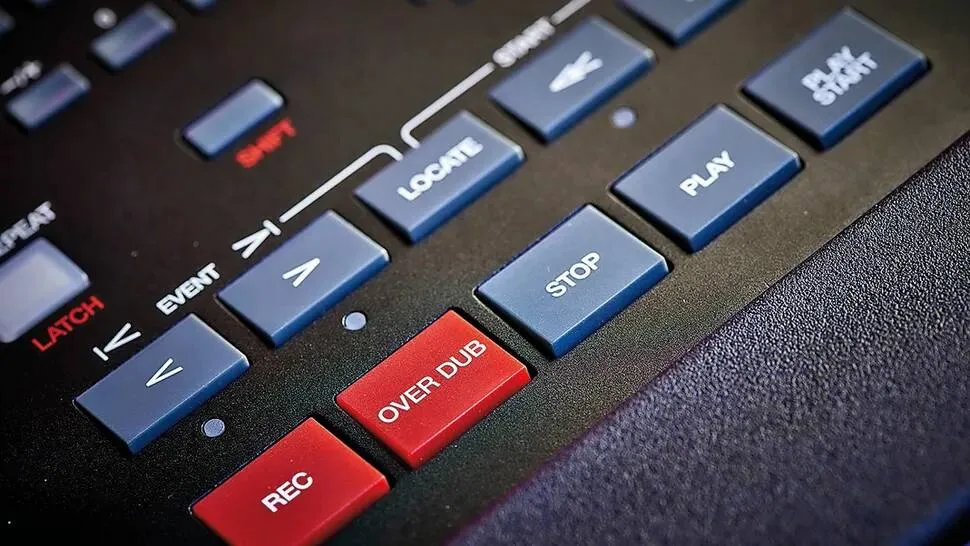 Сэмплер Akai MPC X