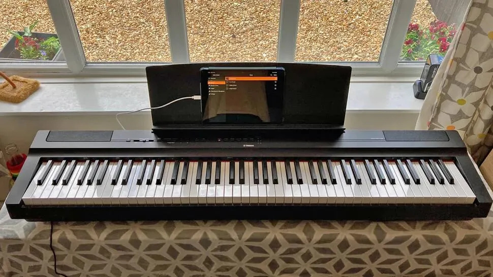 Цифровое пианино Yamaha P-125a