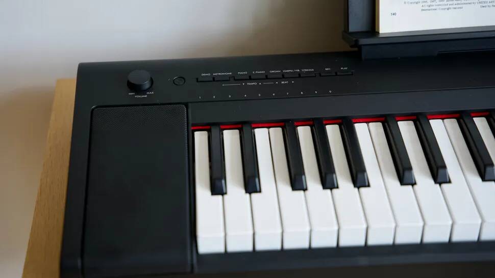 Цифровое пианино Yamaha NP-15