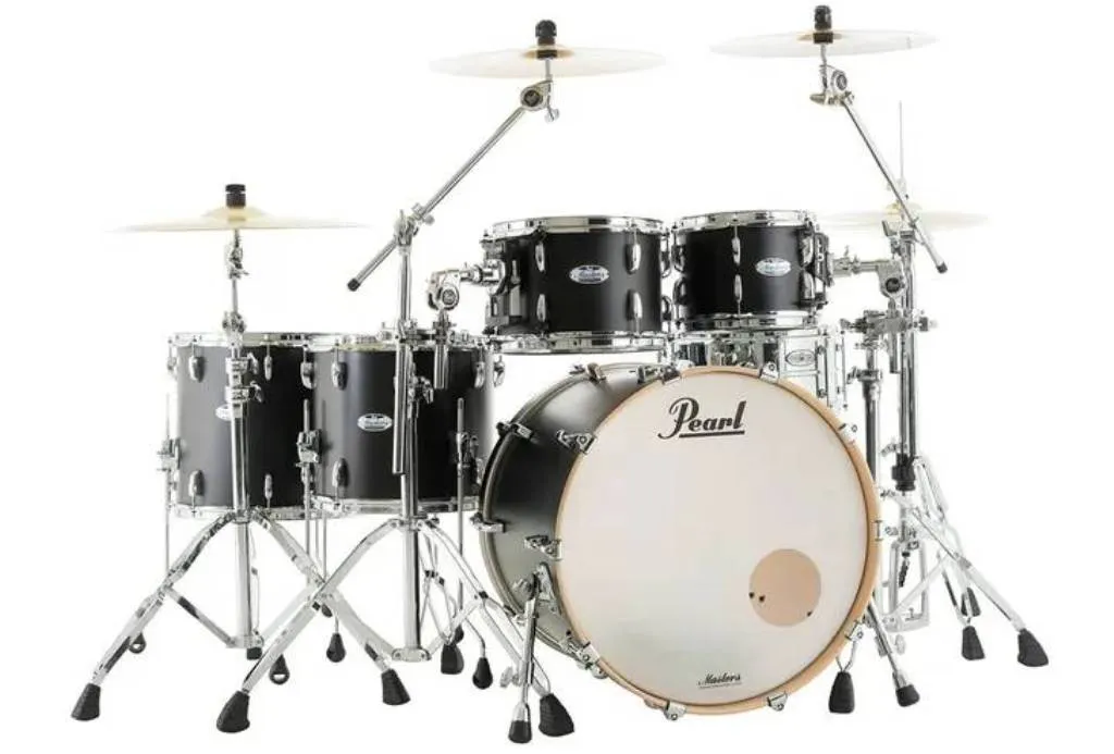 Барабанная установка Pearl Masters Maple Complete