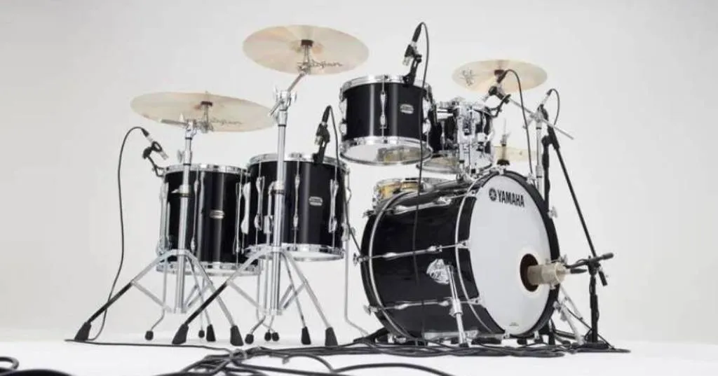 Барабанная установка Yamaha Recording Custom drum set