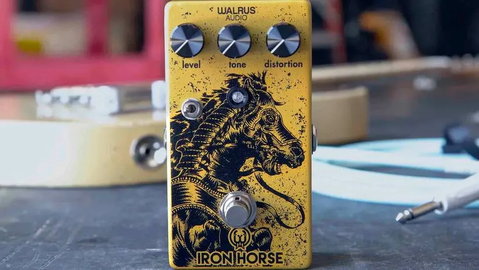 Педаль Walrus Audio Iron Horse V2