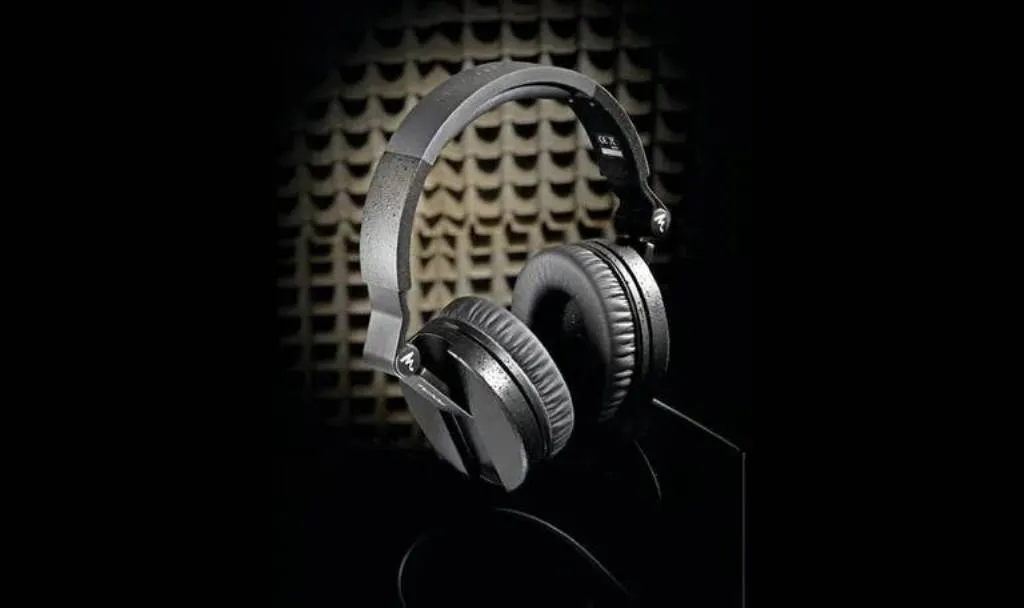 Наушники Focal Spirit Professional