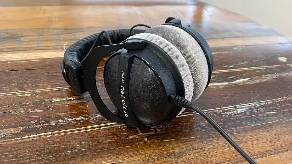 Наушники Beyerdynamic DT770 Pro