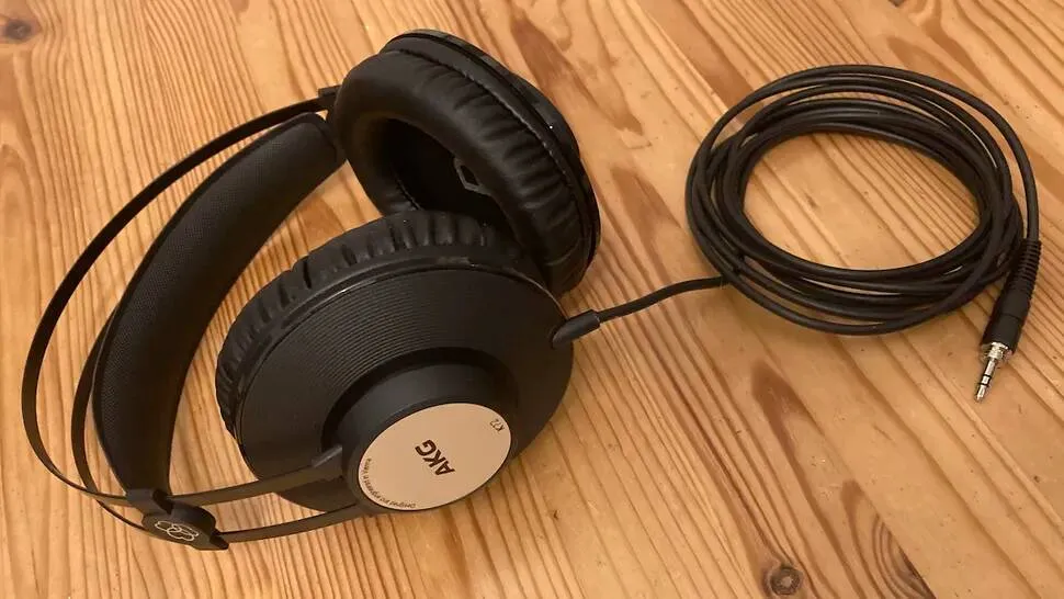 Наушники AKG K72