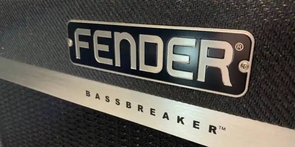 Комбоусилитель Fender Bassbreaker 15