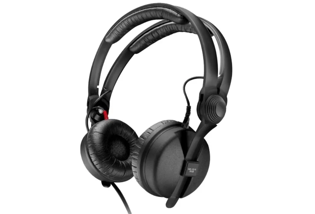 Студийные наушники Sennheiser HD 25