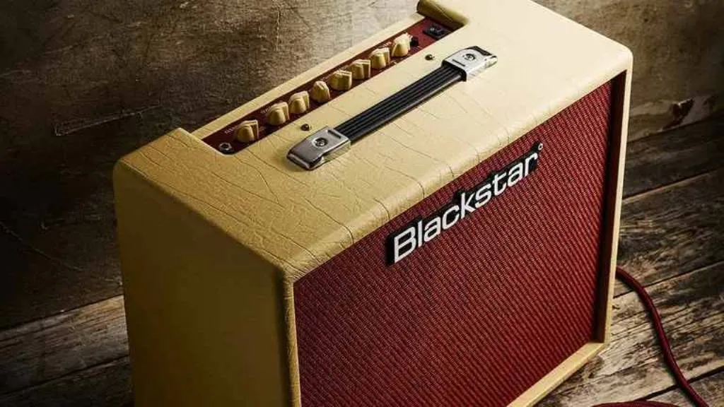 Комбоусилитель Blackstar Debut 50R